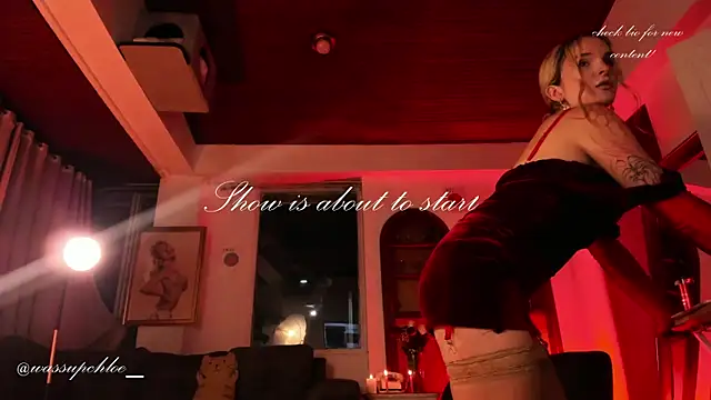 misschloe   online show from 02/14/25, 11:53