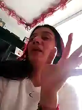 Snapshot of ZajiraShane chatting on 01/08/25, 04:44 ZajiraShane online show from 01/08/25, 04:44