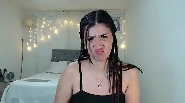 Snapshot of ZajiraShane chatting on 01/23/25, 11:15 ZajiraShane online show from 01/23/25, 11:15