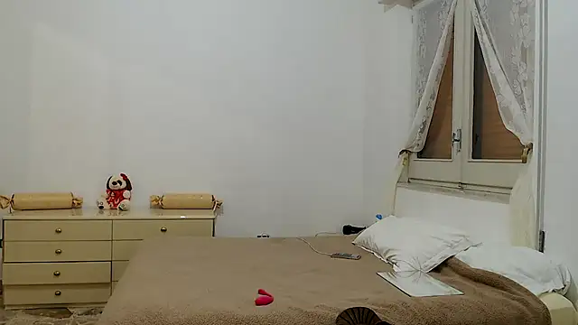 ZajiraShane online show from 11/21/25, 03:33