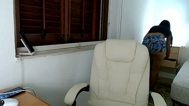 Snapshot of ZajiraShane chatting on 07/09/26, 08:35 ZajiraShane online show from 07/09/26, 08:35