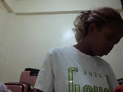 Snapshot of queen-sasha chatting on 07/16/26, 07:09 queen-sasha online show from 07/16/26, 07:09
