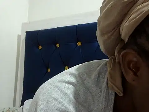 Seeexxxy-bree online show from 03/18/26, 07:33