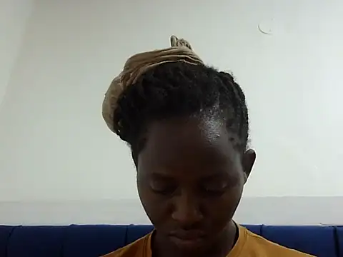 Seeexxxy-bree online show from 04/07/26, 07:09