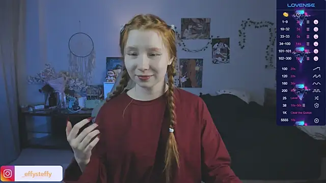 Snapshot of CallMeEffy1 chatting on 11/28/25, 10:45 CallMeEffy1 online show from 11/28/25, 10:45