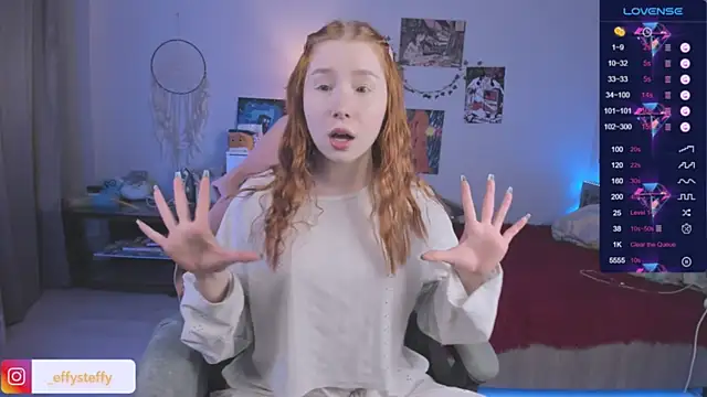 Snapshot of CallMeEffy1 chatting on 02/13/26, 05:42 CallMeEffy1 online show from 02/13/26, 05:42