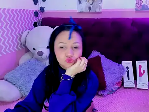 candysmitxxx online show from 09/13/25, 03:06