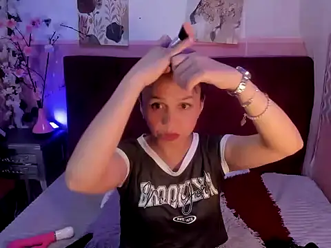 candysmitxxx online show from 12/15/25, 06:45