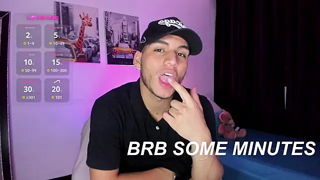 Snapshot of Curlblue chatting on 12/21/24, 05:36 Curlblue online show from 12/21/24, 05:36