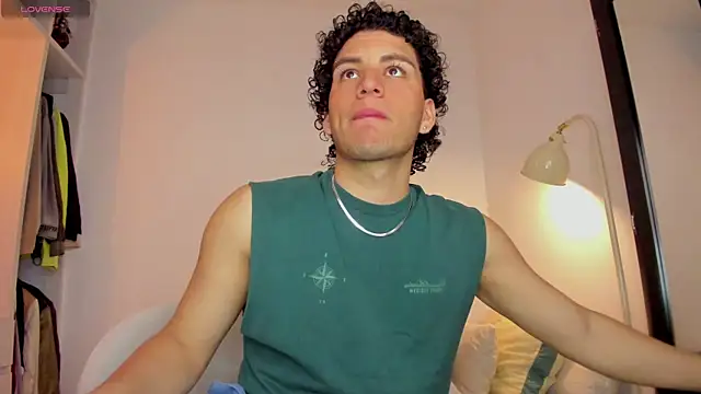 Curlblue online show from 12/02/25, 09:32