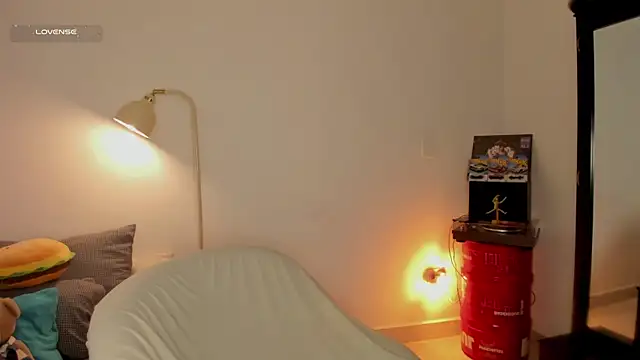 Curlblue online show from 01/19/26, 07:34