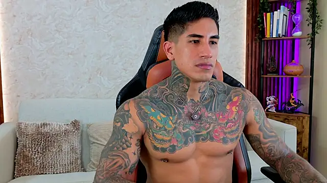 AdanReilly online show from 03/29/26, 03:56