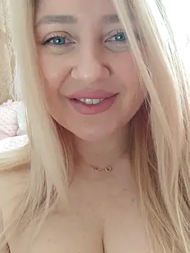 LadyLolyPop  online show from 03/28/26, 06:24