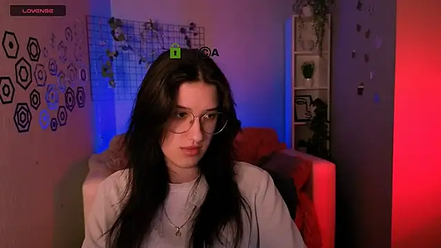 scarlet mooore online show from 04/04/26, 08:17