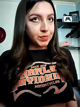 Paudelatorre online show from 02/15/25, 08:11