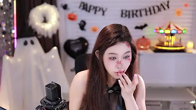 SleepArtist online show from 10/31/25, 12:06