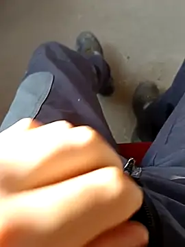 vadszex31 online show from 03/10/25, 08:37