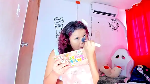 Emily Coper18 online show from 02/16/26, 01:51