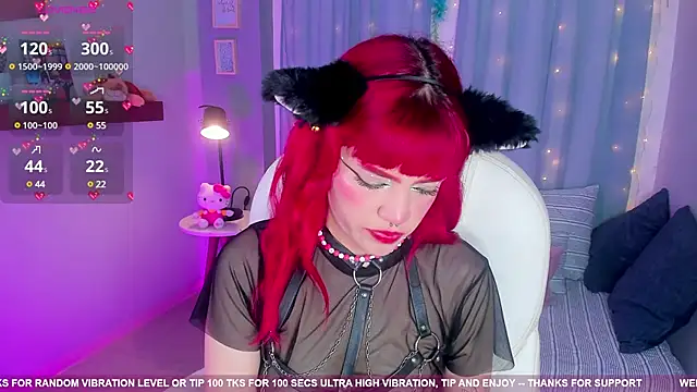 Snapshot of Tiny__Emmy chatting on 01/14/25, 03:36 Tiny Emmy online show from 01/14/25, 03:36