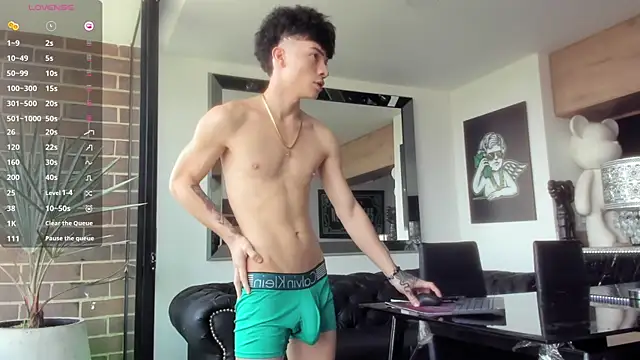 Snapshot of pretur_cruba1 chatting on 09/13/25, 01:22 pretur cruba1 online show from 09/13/25, 01:22