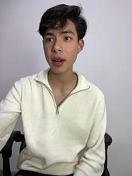 Snapshot of Jacotnk chatting on 01/18/25, 04:59 Jacotnk online show from 01/18/25, 04:59