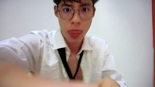 Snapshot of Jacotnk chatting on 03/16/25, 05:25 Jacotnk online show from 03/16/25, 05:25