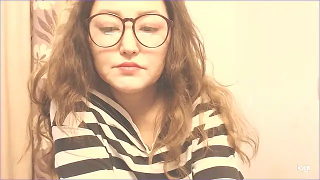 Snapshot of hrnyteacher chatting on 12/07/24, 05:53 hrnyteacher online show from 12/07/24, 05:53