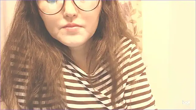 Snapshot of hrnyteacher chatting on 03/10/25, 08:01 hrnyteacher online show from 03/10/25, 08:01