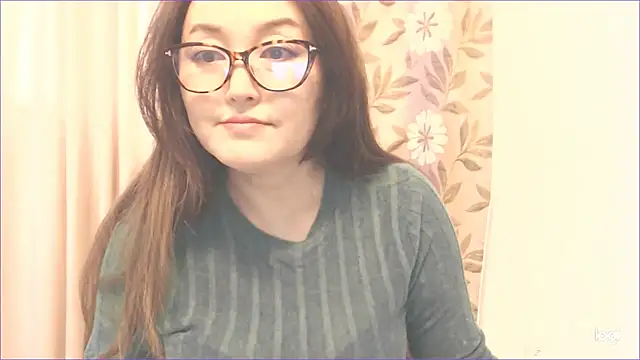 Snapshot of hrnyteacher chatting on 09/09/25, 10:48 hrnyteacher online show from 09/09/25, 10:48