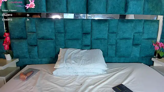 Abril Gomez06 online show from 04/21/26, 01:42