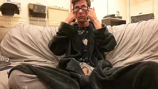 joeiandola online show from 04/13/26, 08:14