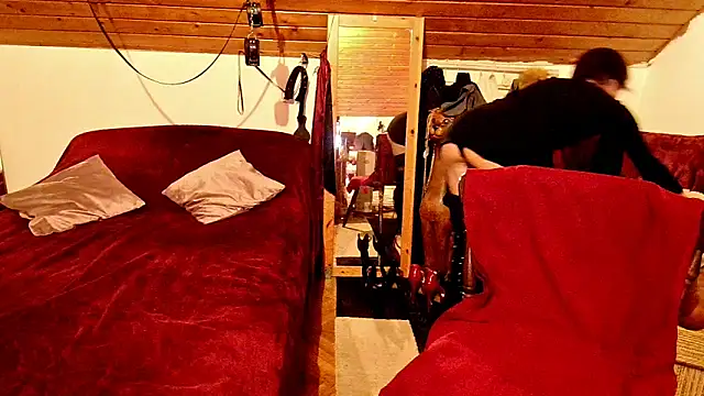 Hot Colettte online show from 01/09/26, 12:02