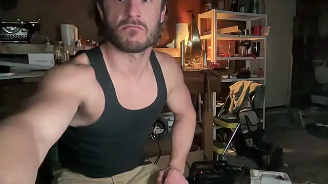 Snapshot of CowboyZuhly chatting on 03/26/26, 05:13 CowboyZuhly online show from 03/26/26, 05:13