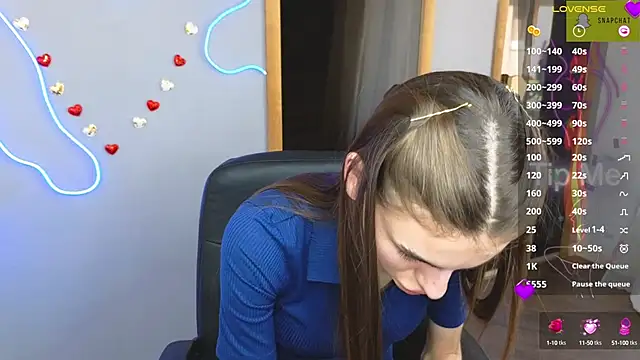 EmmyGreans online show from 03/21/25, 09:34