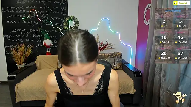 EmmyGreans online show from 12/19/25, 07:15