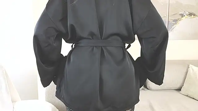 ElleCherry online show from 02/17/26, 07:42