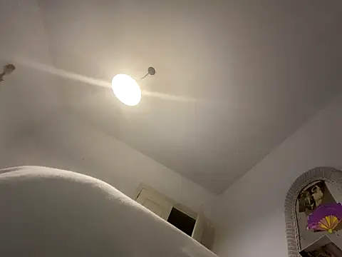 Snapshot of Bossinmidd12 chatting on 12/01/24, 11:25 Bossinmidd12 online show from 12/01/24, 11:25