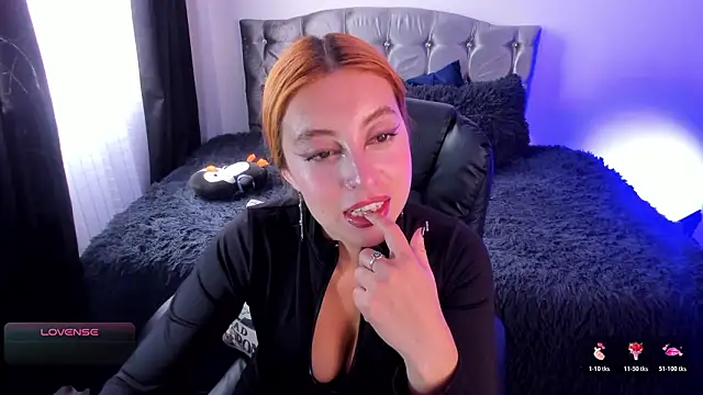 Violetaarey online show from 02/13/26, 08:49