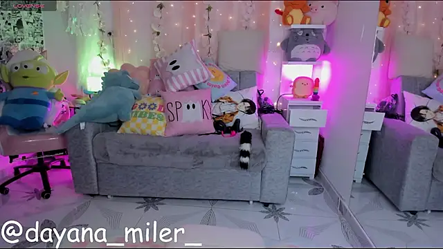  dayana miler online show from 03/09/26, 11:53