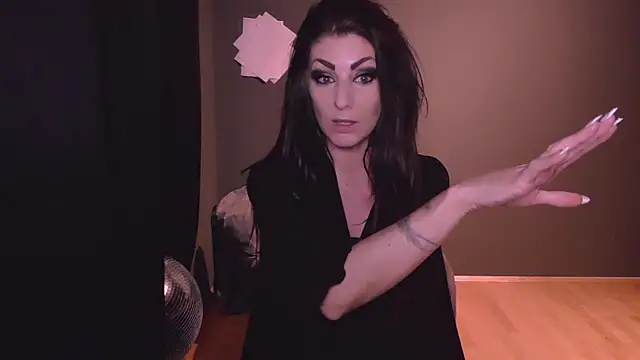 Saintrebella online show from 02/18/25, 03:42