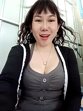 Ana love2000 online show from 09/21/25, 02:24