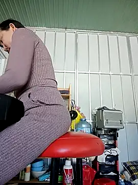 Ana love2000 online show from 10/19/25, 02:34