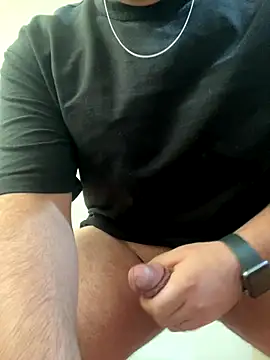 Snapshot of rpotktkkt chatting on 11/22/25, 04:55 rpotktkkt online show from 11/22/25, 04:55