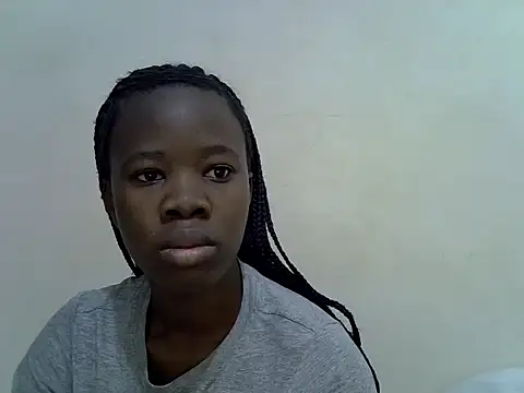 Snapshot of hey_its_andreana chatting on 09/29/25, 03:50 hey its andreana online show from 09/29/25, 03:50