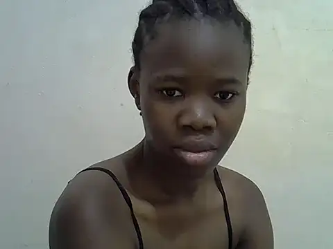 Snapshot of hey_its_andreana chatting on 10/10/25, 07:51 hey its andreana online show from 10/10/25, 07:51