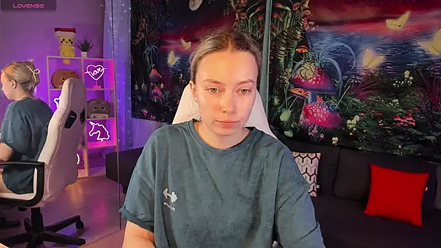 TiffanyBatson online show from 02/12/25, 08:27