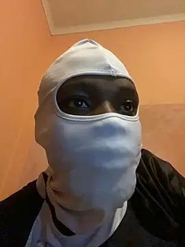 Snapshot of unknownpstar chatting on 10/12/25, 12:53 unknownpstar online show from 10/12/25, 12:53