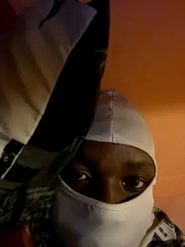 Snapshot of unknownpstar chatting on 10/30/25, 09:48 unknownpstar online show from 10/30/25, 09:48