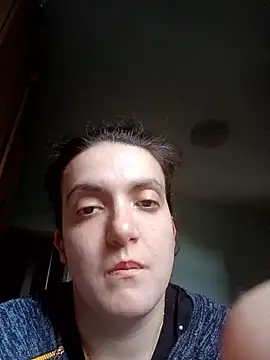 LadyMinnie online show from 04/23/26, 04:42