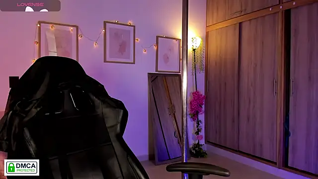 Lilabril online show from 03/15/26, 02:45